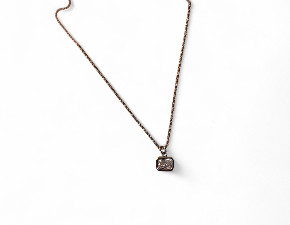 JULIETTE NECKLACE